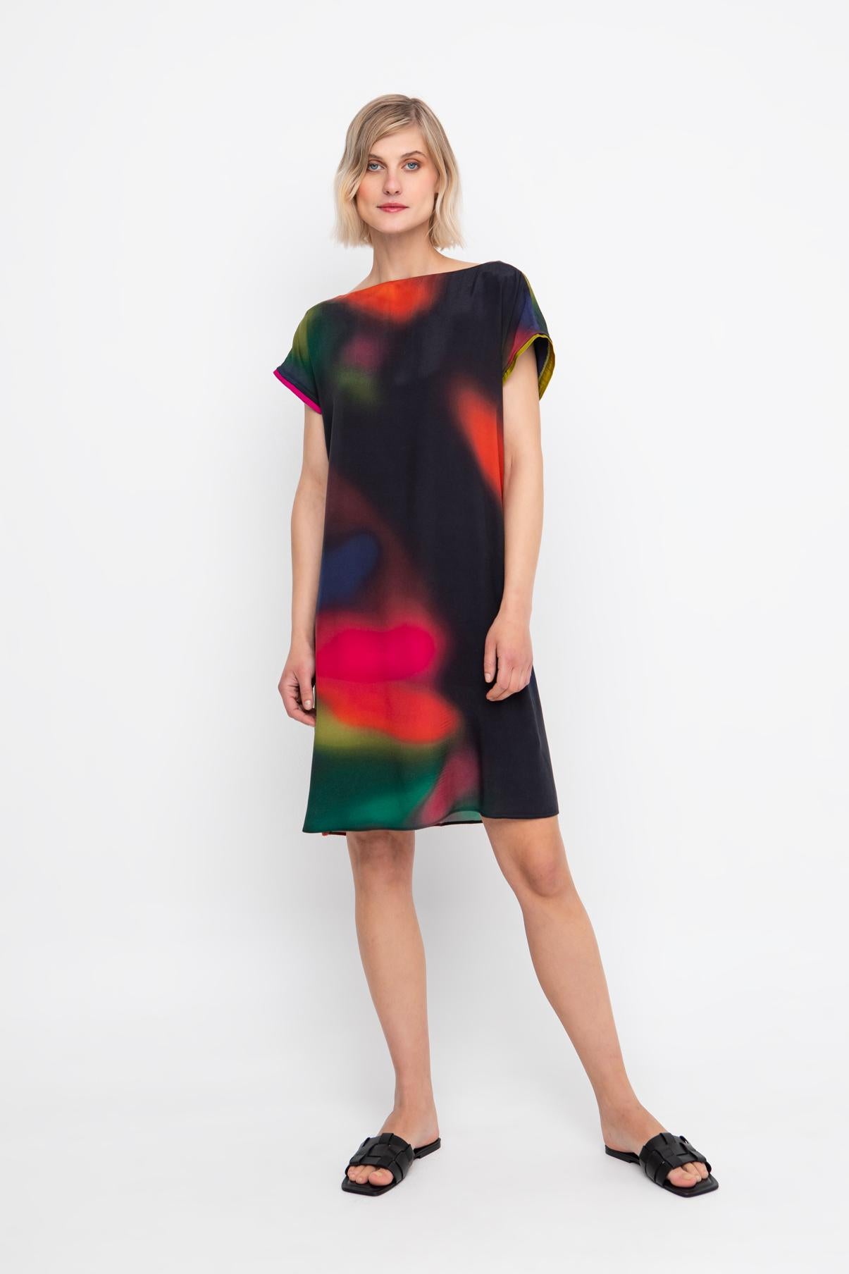 jurk met kleurrijke abstracte print en  contrasterende bies 840688 - Ozai N Kü